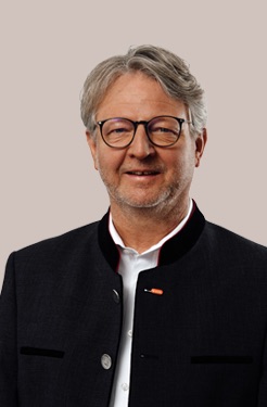 Jürgen Pfalzer Jürgen Pfalzer